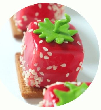 Fraise trompe l'oeil juin 2023.jpg